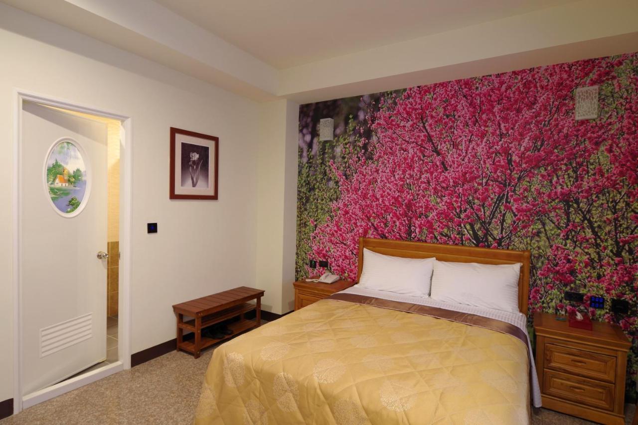 Hongfu Elegant Business Hotel Zhongli Dış mekan fotoğraf