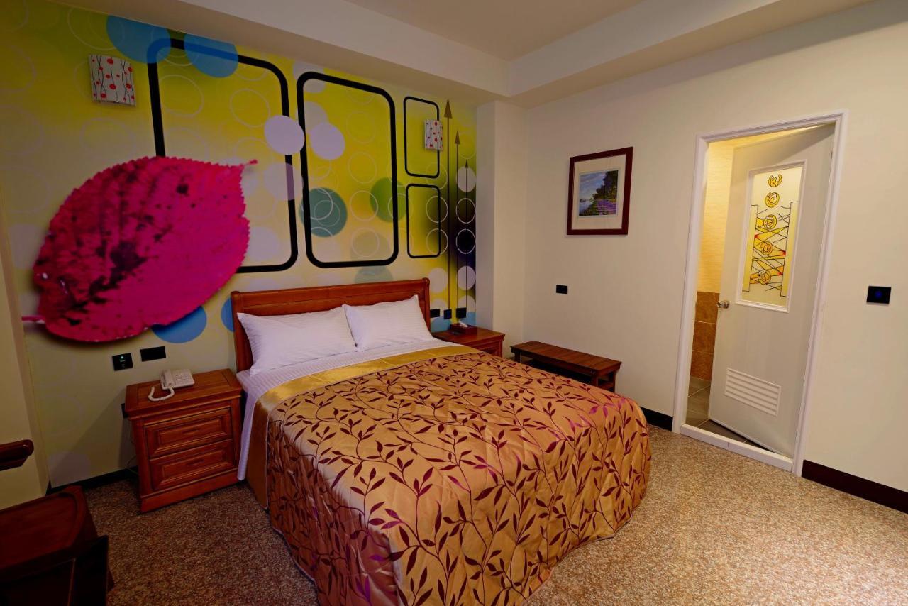 Hongfu Elegant Business Hotel Zhongli Dış mekan fotoğraf