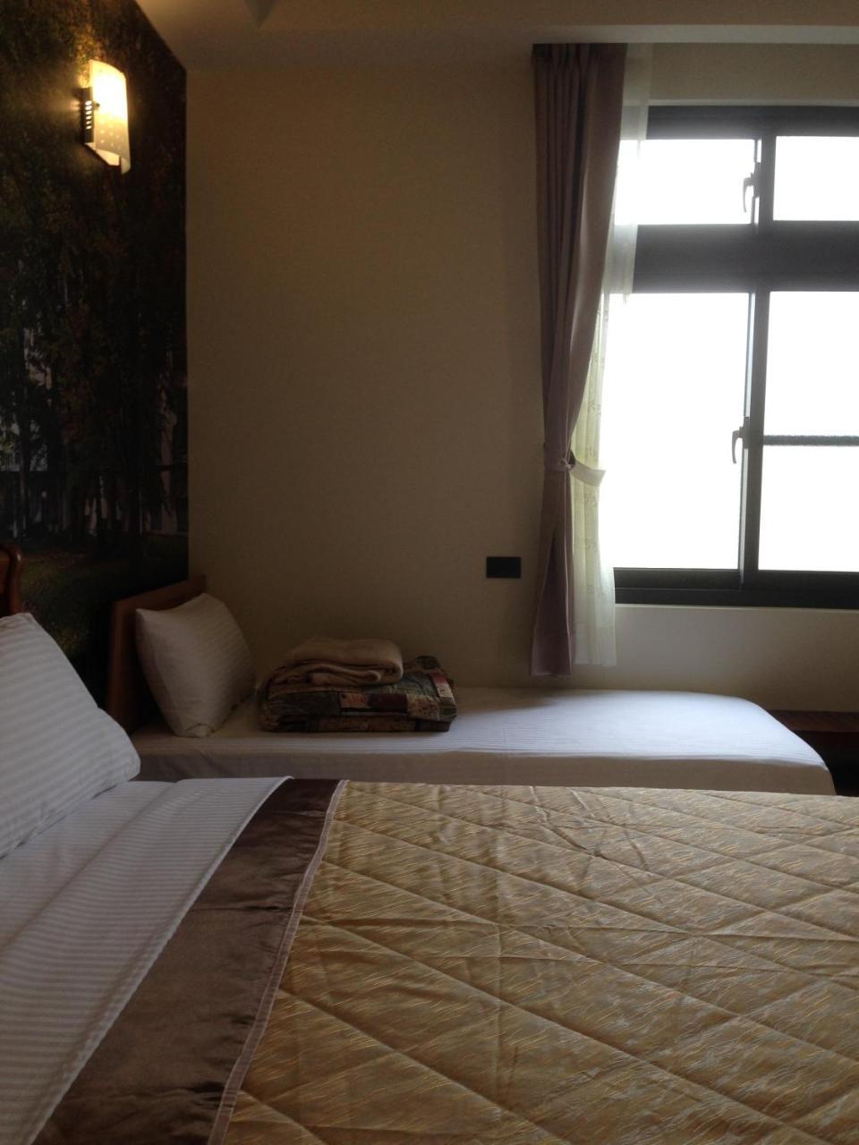 Hongfu Elegant Business Hotel Zhongli Dış mekan fotoğraf